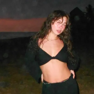 Anouk profile