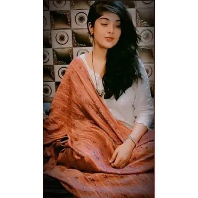 Anshika🦋 profile