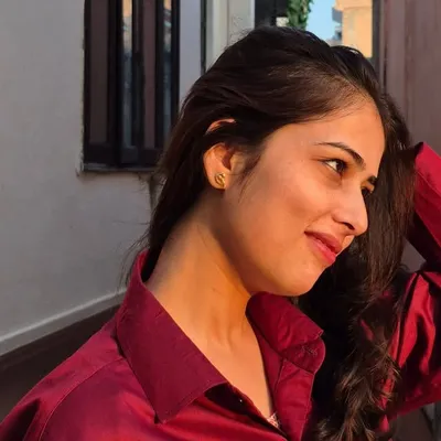 Anshika Kaushik profile