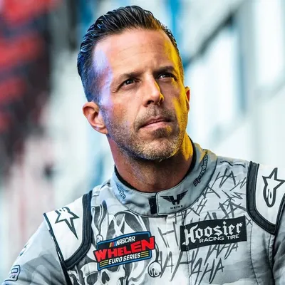 Anthony Kumpen profile
