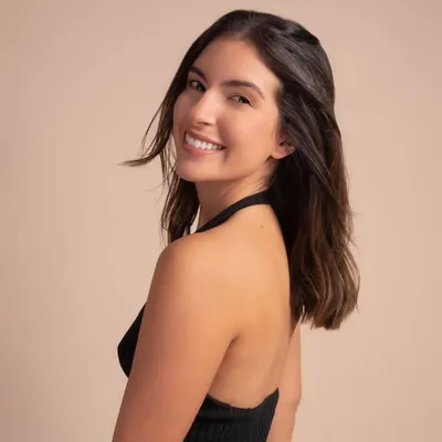 Antonella León profile