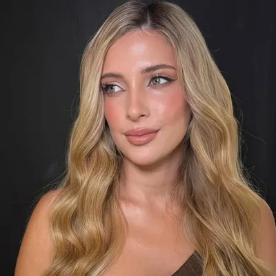 Antonella Lozano Sona profile