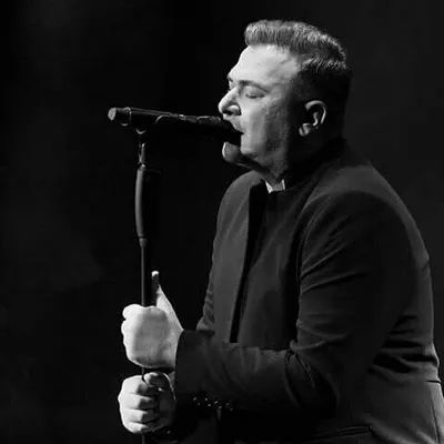Antonis Remos @aremovic profile