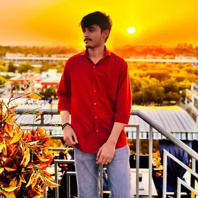 Anuj ๐ profile