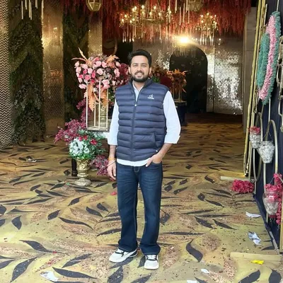 Anuj Pandit profile