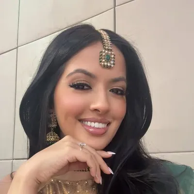 Anusri Kakkar profile