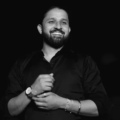 Anuraag guptaa profile