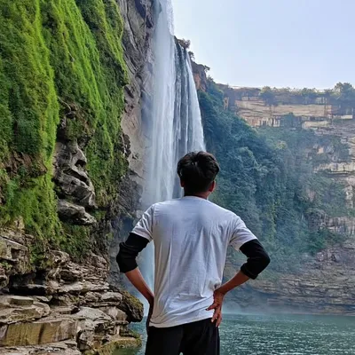 Anurag Singh Gaharwar profile