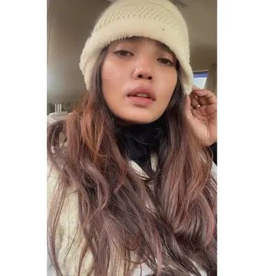 Srishti Anubha Negi . ☾ profile