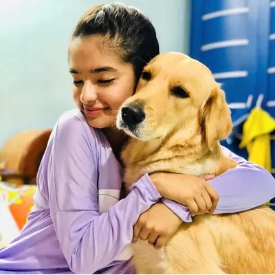 Follow @anushkasen0408 profile