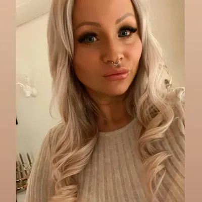 Anni Oveson Segerlycke profile