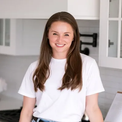 Courtney Paige | Food Blogger profile