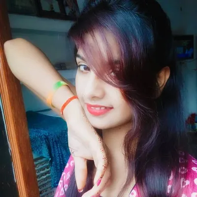 aparna pandey profile