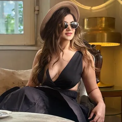 Aparnna Samanta profile