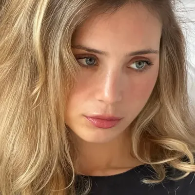Paula de Magalhães profile