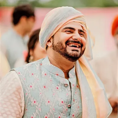 RJ YUVI profile