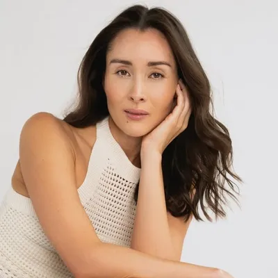 APRIL WILKNER || ACTOR | HOST | MODEL | MH ADVOCATE profile