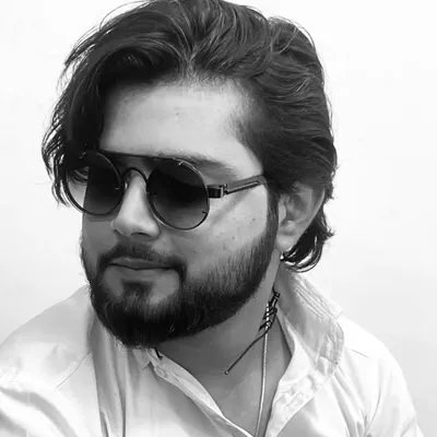 MR . P R I N C E๐ profile