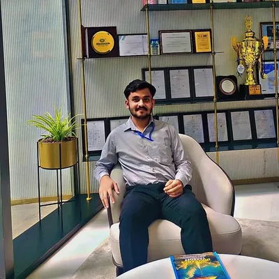 AR Shaikh🔵 profile