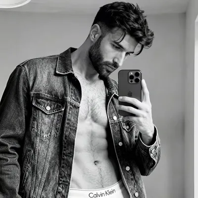 Aram Simonpour profile