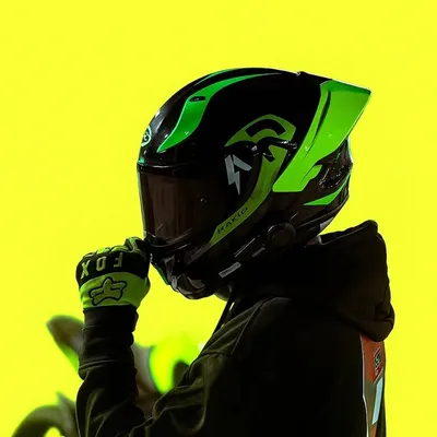 Juan Arango profile