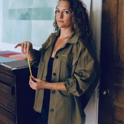 GABRIELLE TESCHNER profile