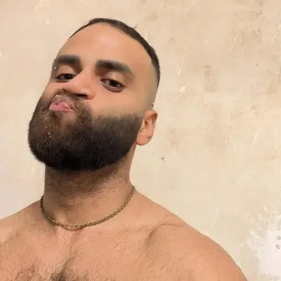 Areeb Sardar profile