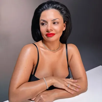 Аревик Арзуманова profile