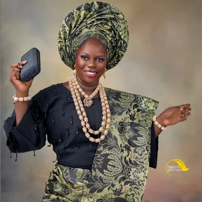 AREWA ASOOKE & BEADS profile