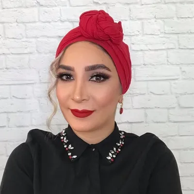 Arezoo Darestani profile