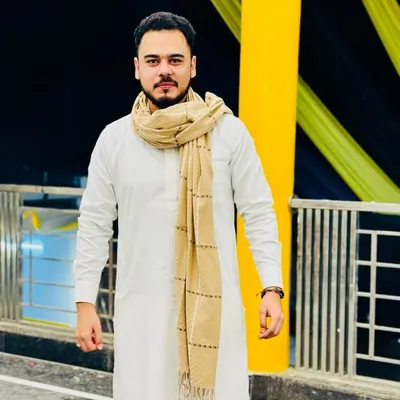 Arham Siddiqui profile