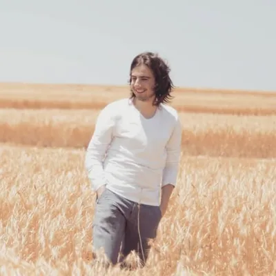 arian abrouni profile