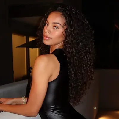 Arianna Barron profile