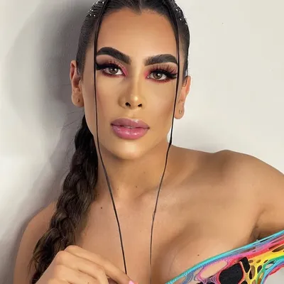 A R I A🦋 profile