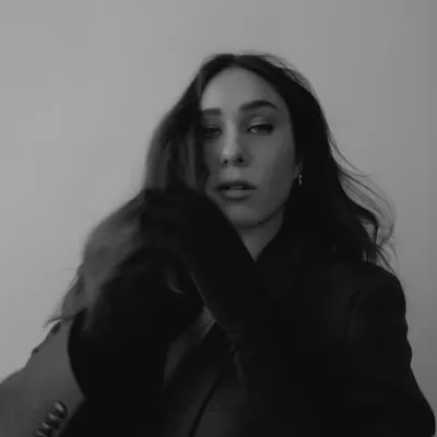 Ariel Charest profile