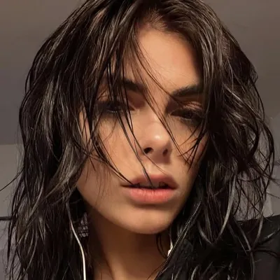 Ariel Himbeault profile