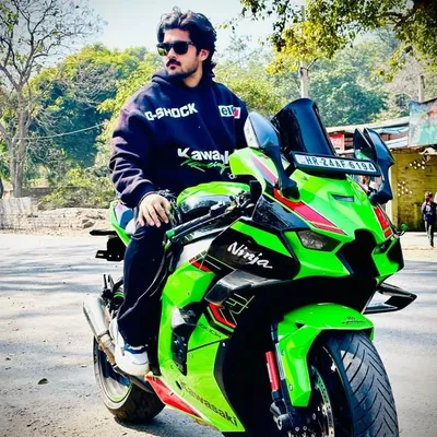 ◥▶_◀◤ARISH KHAN ◥▶_◀◤ profile