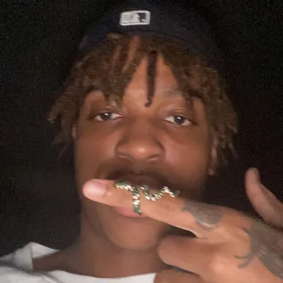 Armando Bacot profile