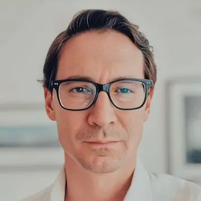 Armando Limón profile