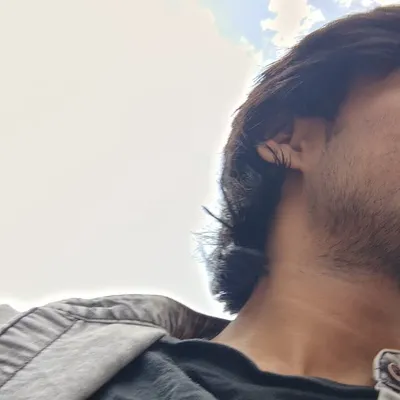 ملک शफि profile
