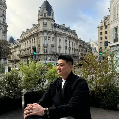 Arnold poernomo profile