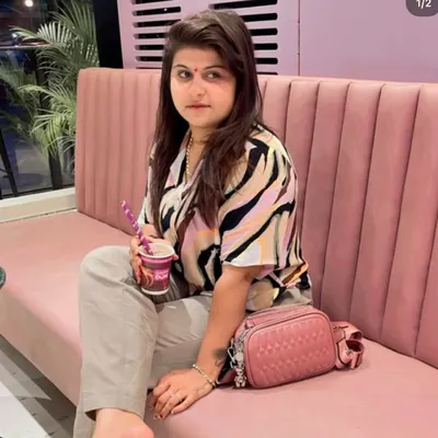 arohi_jani profile