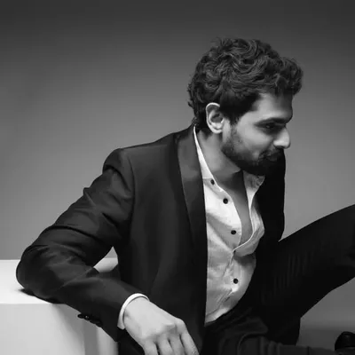 Aroh Welankar profile