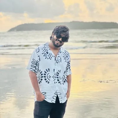 ARpit TiwaRi | Traveler🏕️ profile