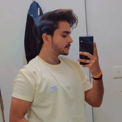 अर्पित सक्सेना ( लाला )🔱 profile