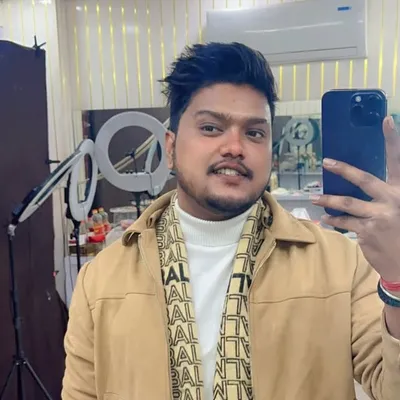HAIRSTYLIST ARSH profile