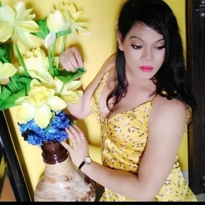 Arshi Khan profile