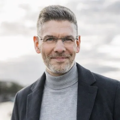 York Augustin profile