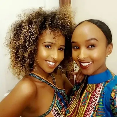 The Arte Sisters profile