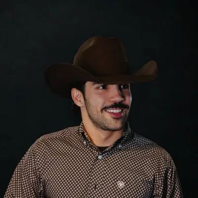 Arthur Junqueira profile